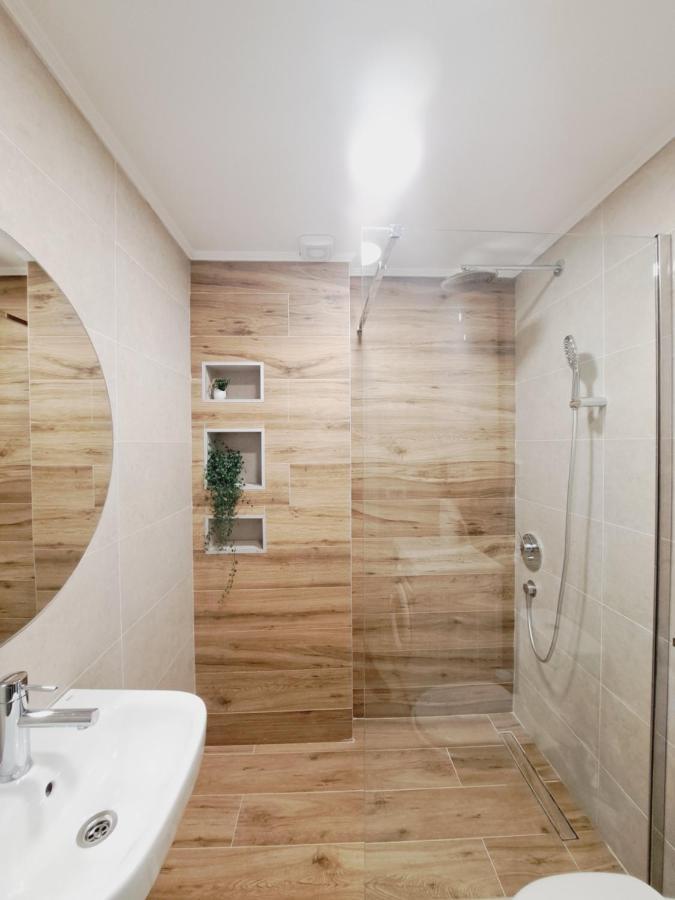 Paun Apartment Kotor Exterior photo