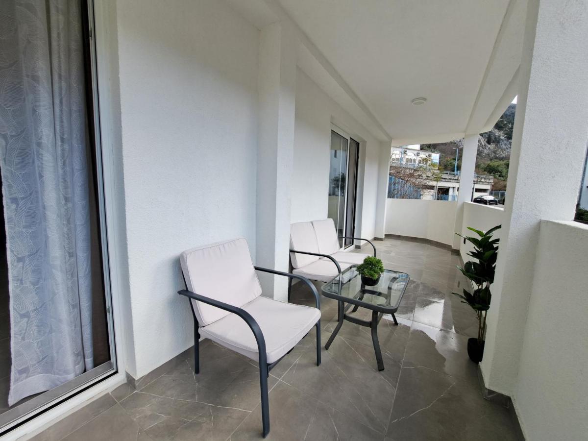 Paun Apartment Kotor Exterior photo