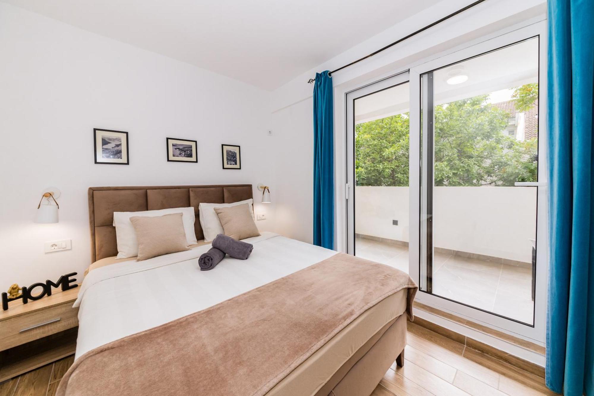 Paun Apartment Kotor Exterior photo